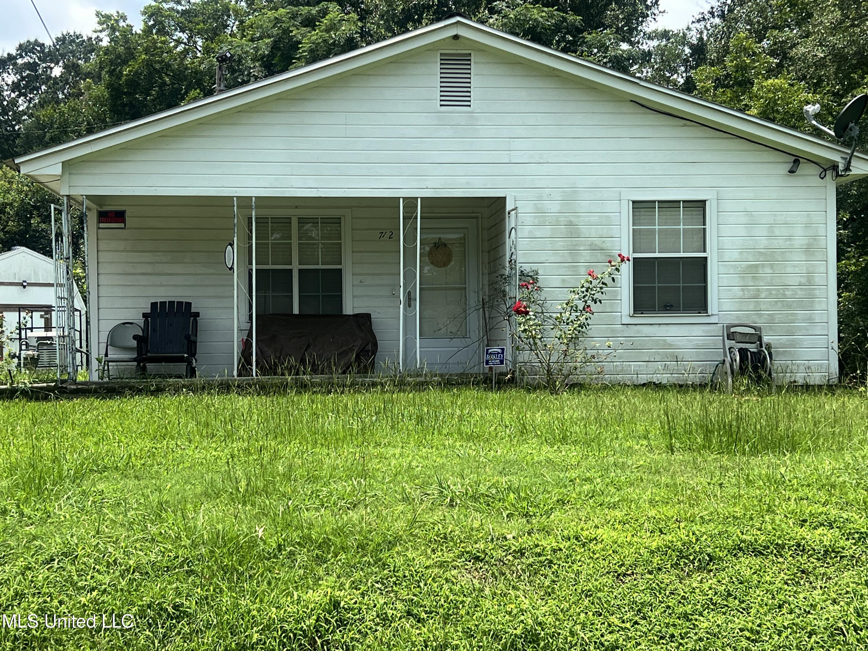 712 Cemetery Road Edwards, MS 39066 - Photo 2 of 2 Front