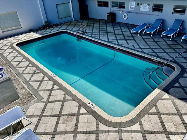 $2,000 | 2200 South Ocean Drive, Unit N312, Hollywood, FL 33019