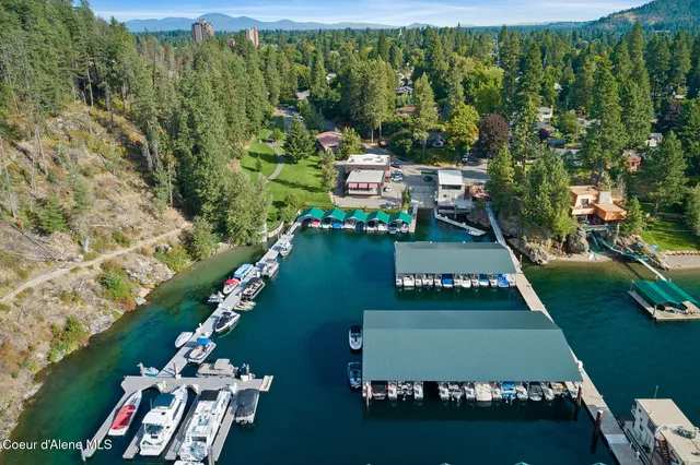 $215,000 | 1100 East Lakeshore Drive, Coeur D'Alene, ID 83814