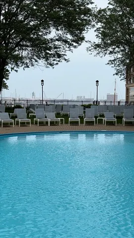 $1,240,000 | 65 East India Row, Unit 9C, Boston, MA 02110