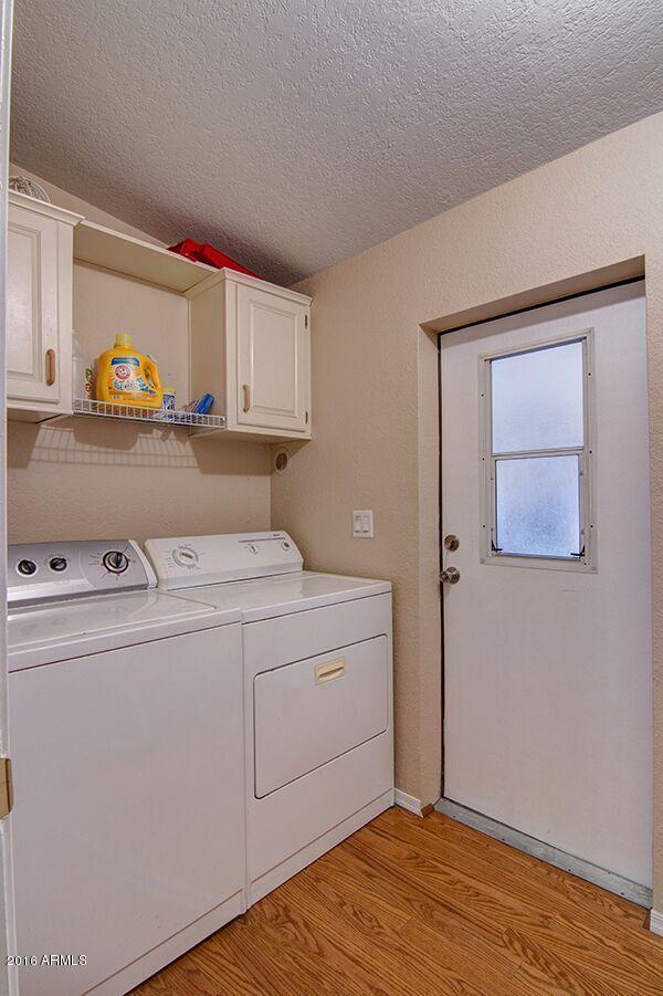 16805 South Greenfield Road Gilbert, AZ 85295 - Photo 15 of 31 Laundry Room