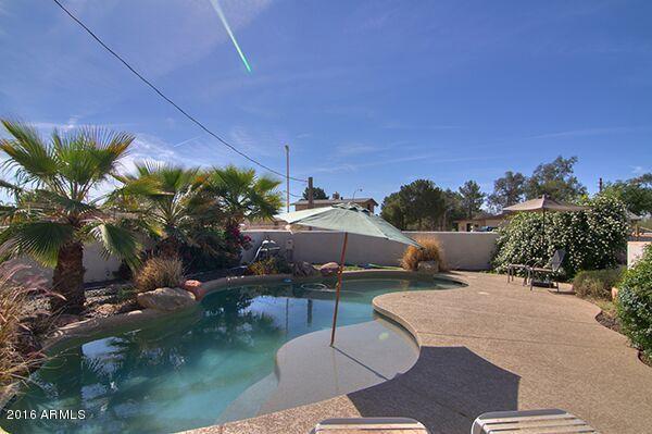 16805 South Greenfield Road Gilbert, AZ 85295 - Photo 26 of 31 Pool