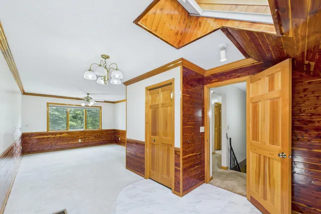 $874,900 | 27181 Ridgewood Drive, Merrifield, MN 56465