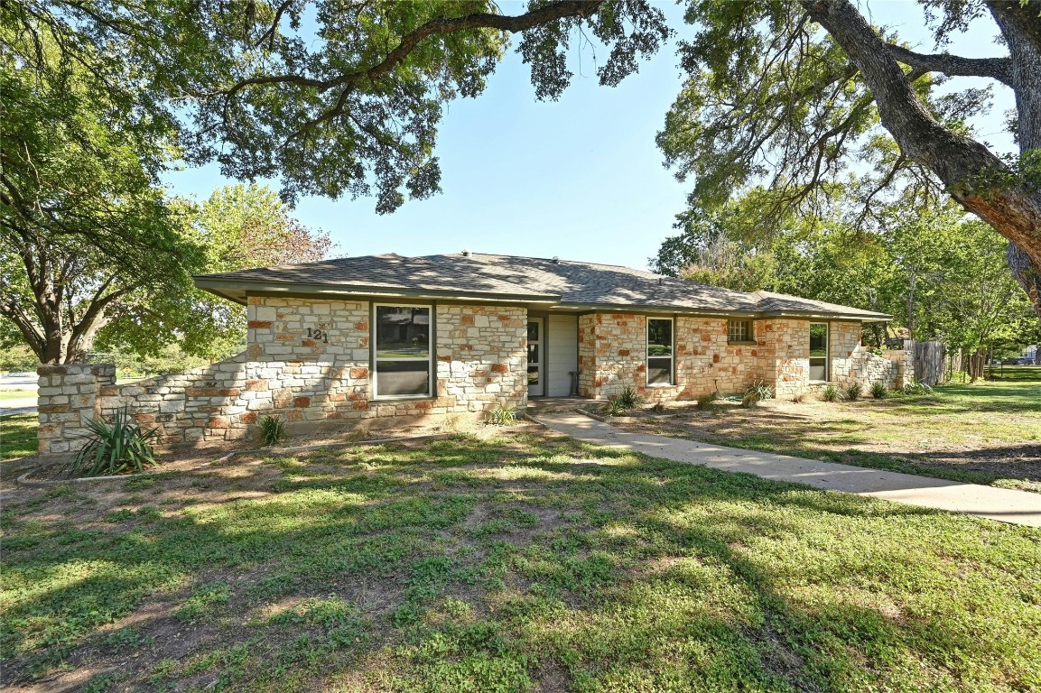 121 Phalarope Drive Buda, TX 78610 - Photo 1 of 1