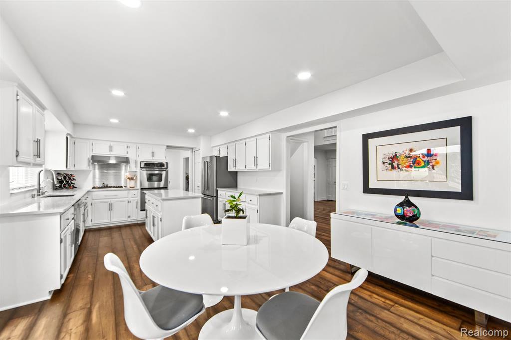 3286 Kilburn Road West Rochester Hills, MI 48306 - Photo 12 of 46