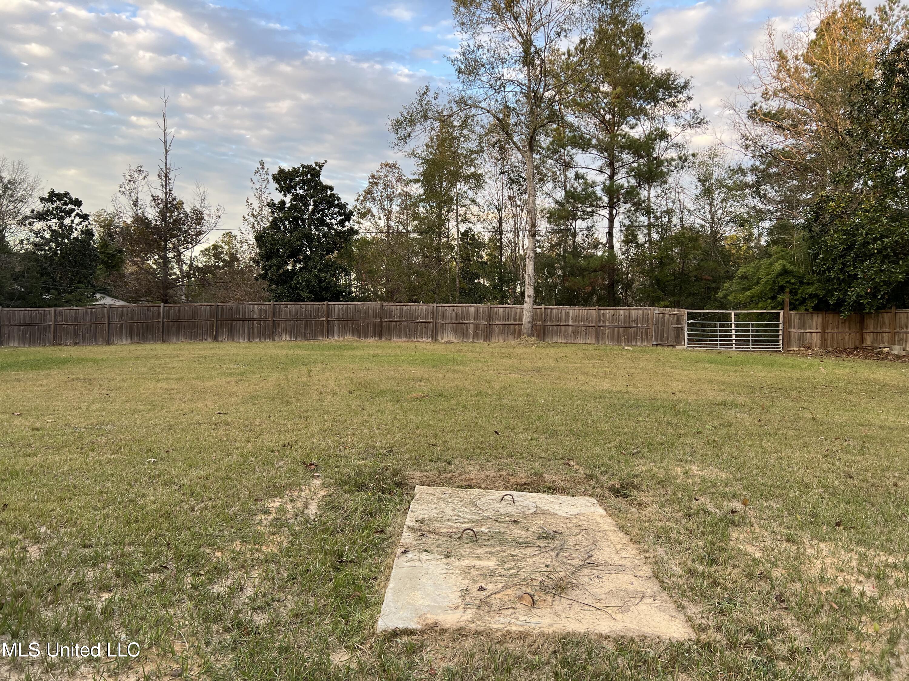 21335 West Mitchell Road Saucier, MS 39574 - Photo 12 of 32 IMG_8412