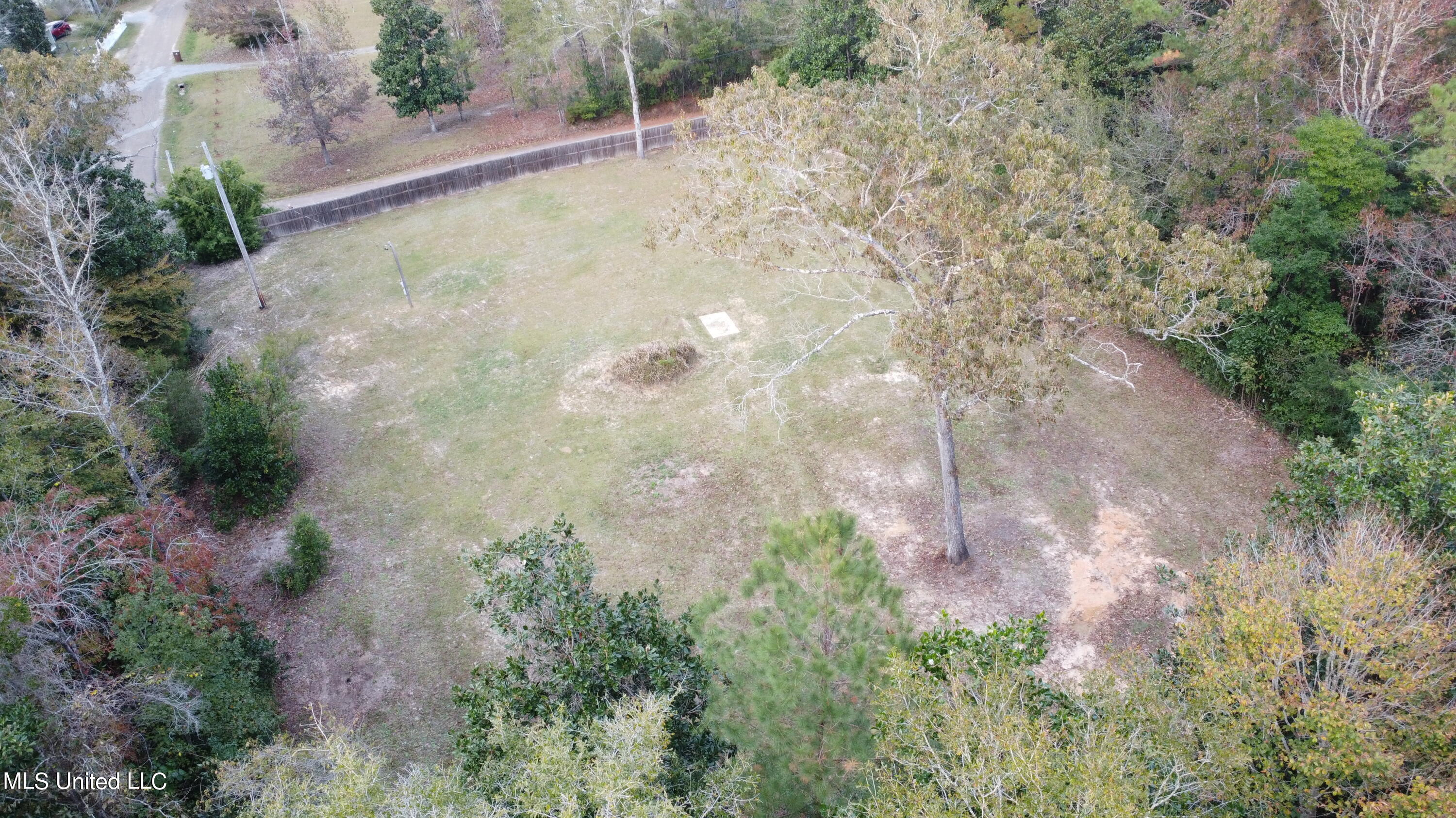 21335 West Mitchell Road Saucier, MS 39574 - Photo 19 of 32 HNDV7728