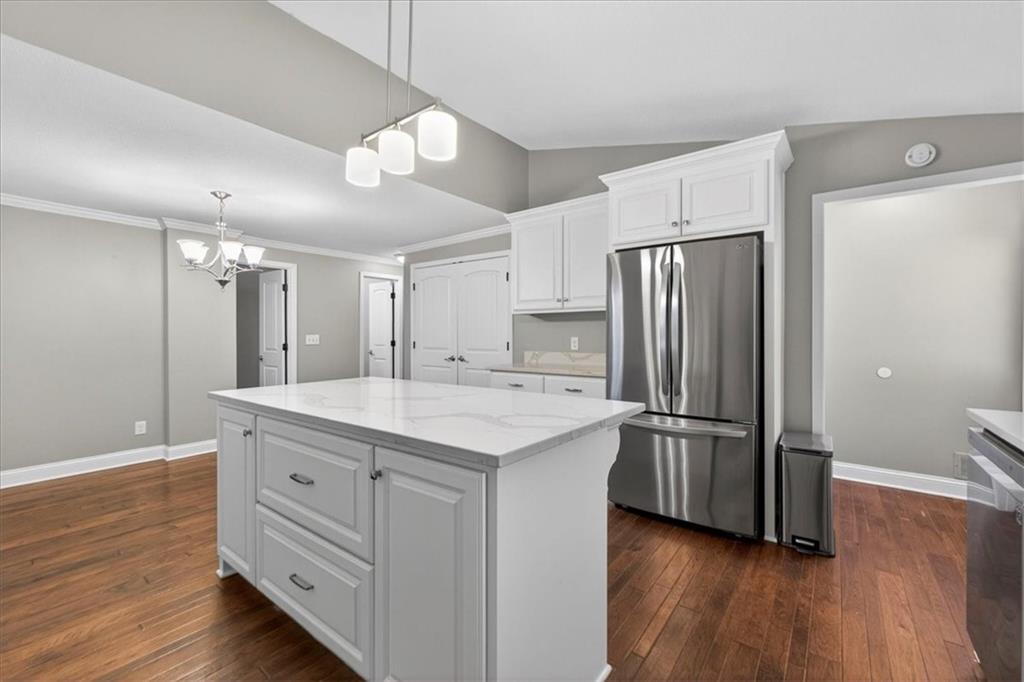 201 South Jackson Street Spring Hill, KS 66083 - Photo 14 of 53