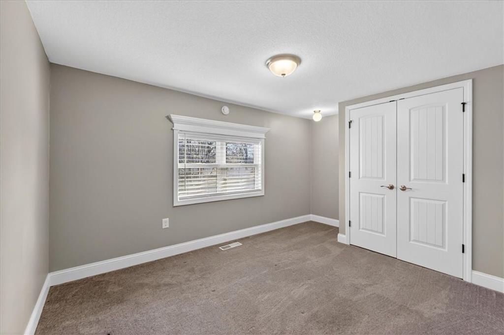 201 South Jackson Street Spring Hill, KS 66083 - Photo 21 of 53