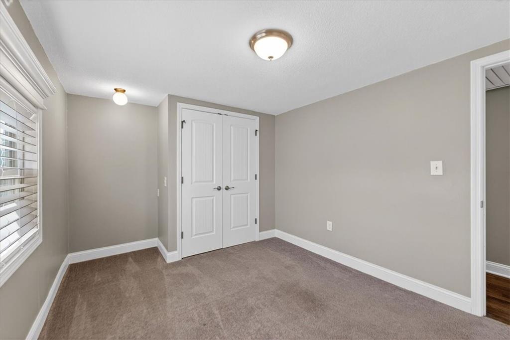 201 South Jackson Street Spring Hill, KS 66083 - Photo 22 of 53