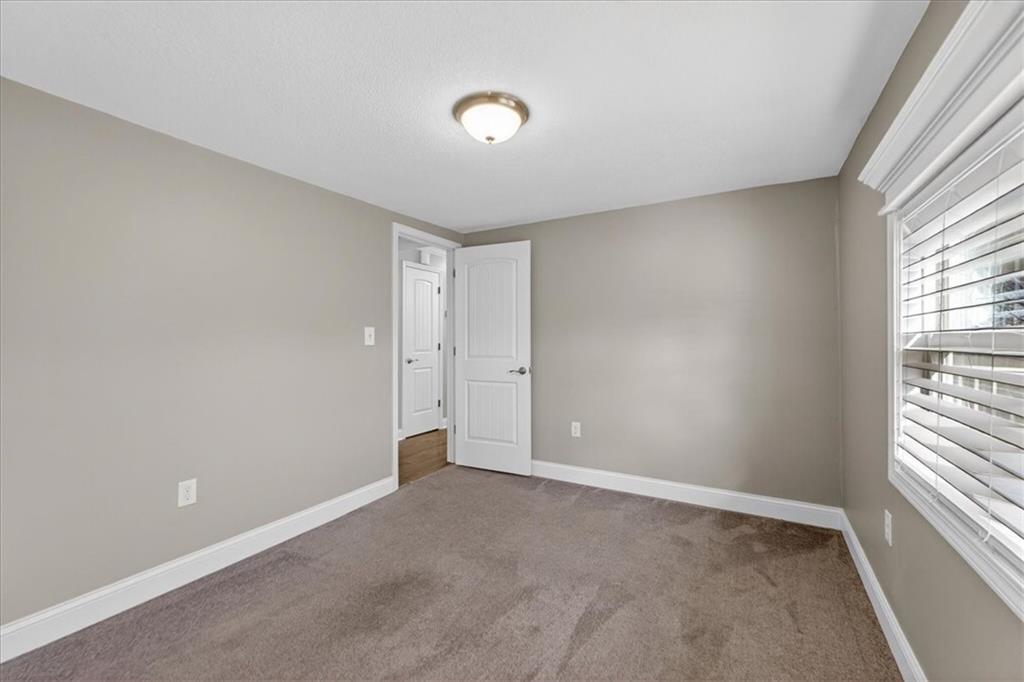 201 South Jackson Street Spring Hill, KS 66083 - Photo 23 of 53