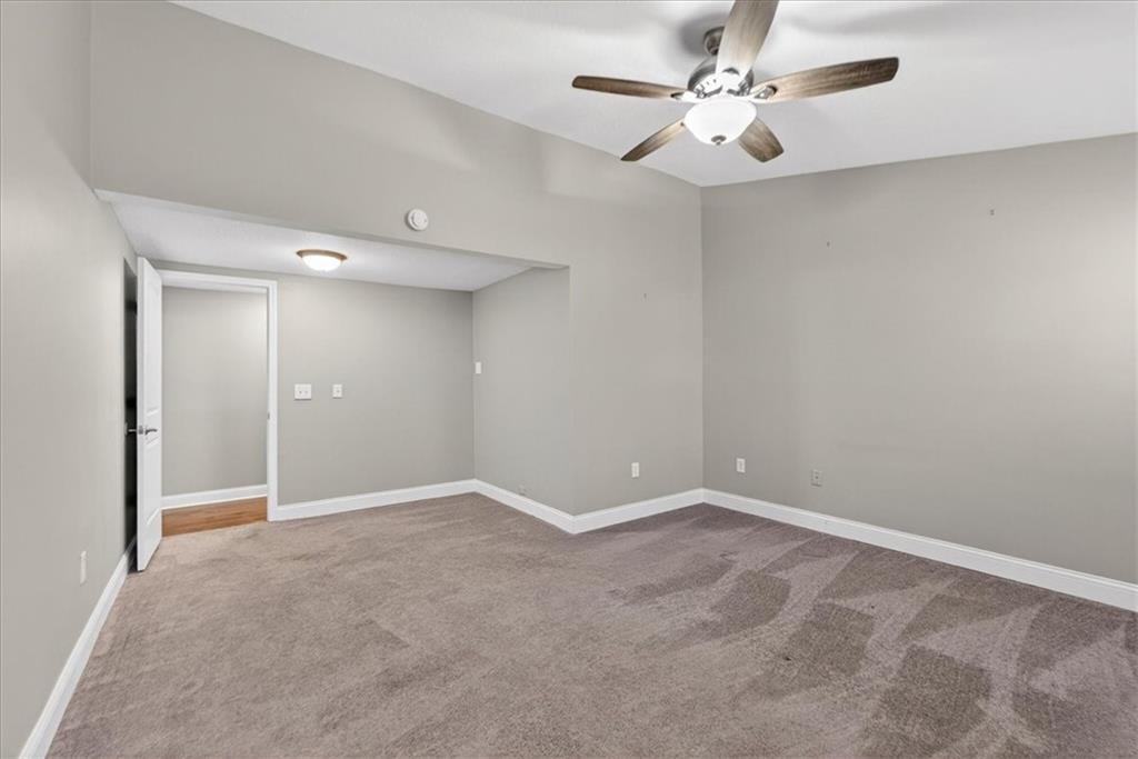 201 South Jackson Street Spring Hill, KS 66083 - Photo 26 of 53