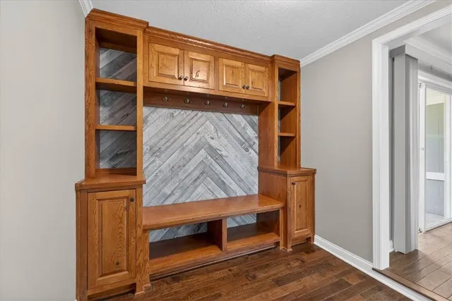 $325,000 | 201 South Jackson Street, Spring Hill, KS 66083