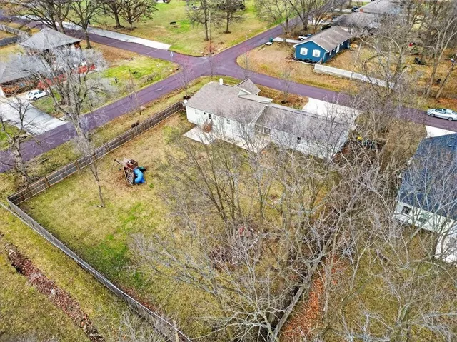 $325,000 | 201 South Jackson Street, Spring Hill, KS 66083