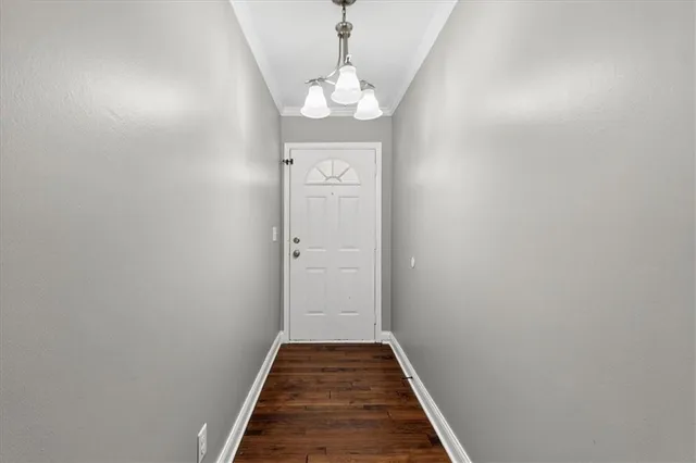 $325,000 | 201 South Jackson Street, Spring Hill, KS 66083