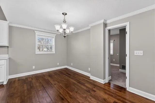 $325,000 | 201 South Jackson Street, Spring Hill, KS 66083