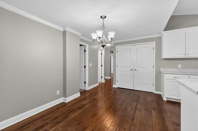 $325,000 | 201 South Jackson Street, Spring Hill, KS 66083