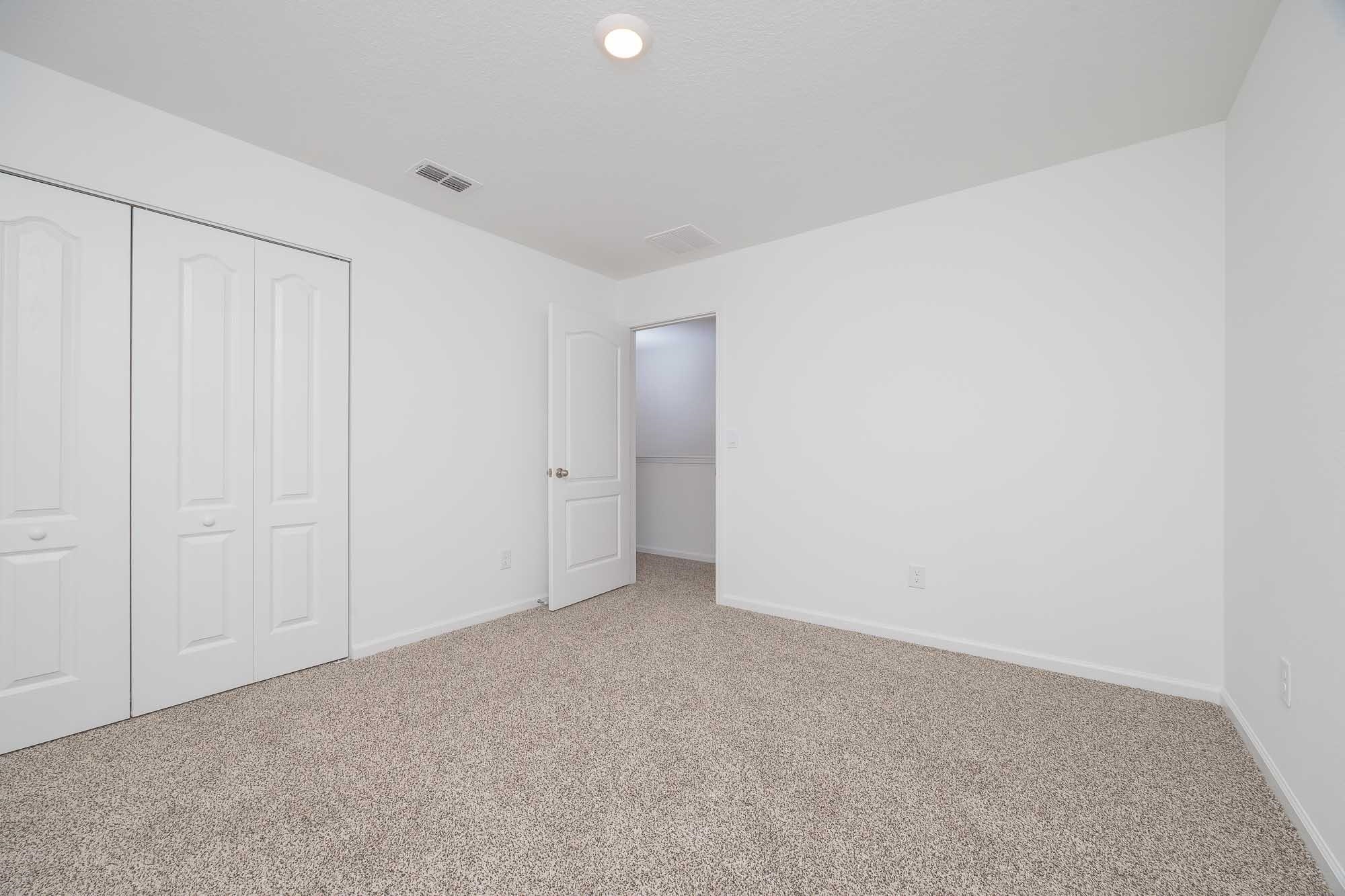 951 Orellana Road St. Augustine, FL 32084 - Photo 23 of 54 a view of an empty room