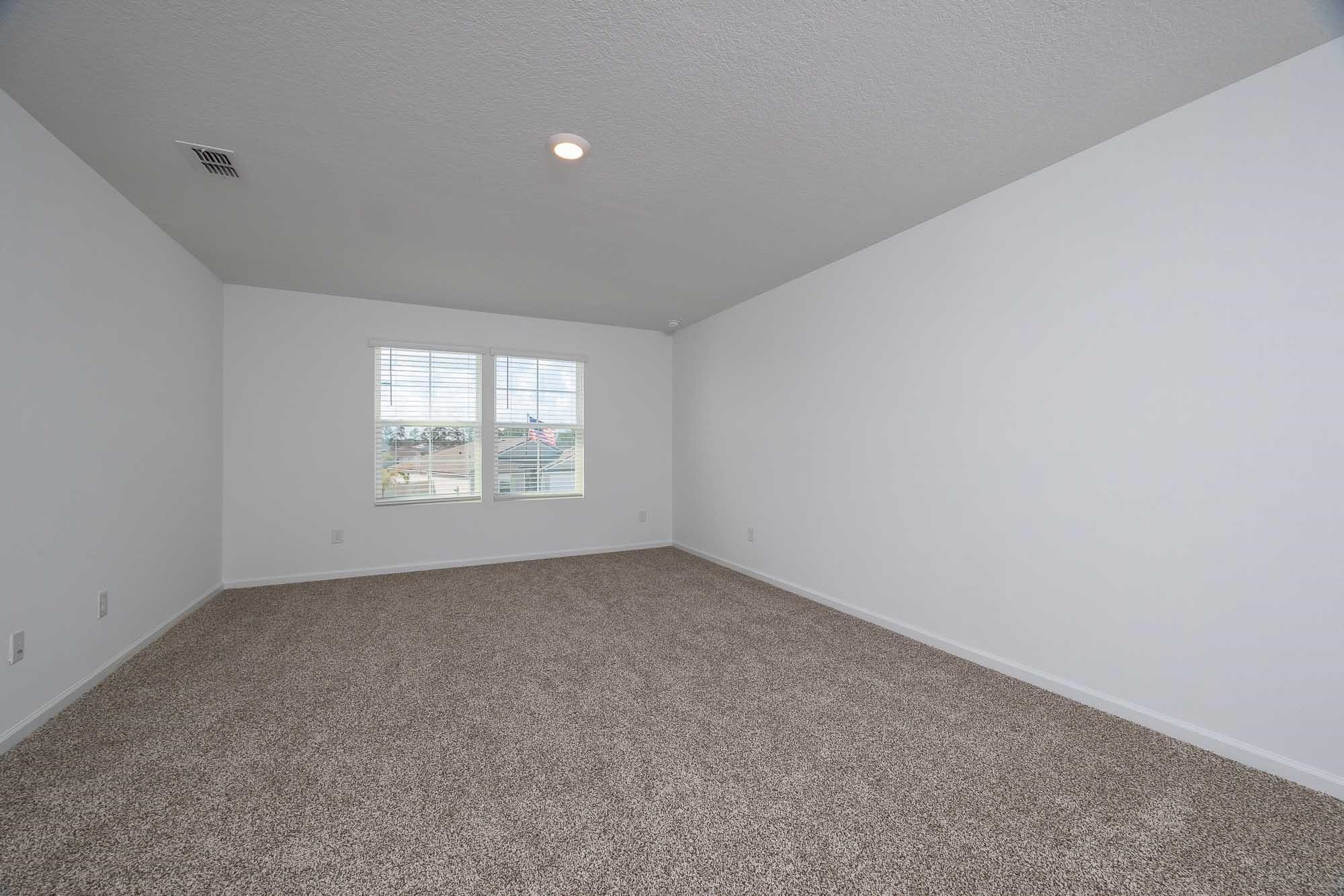 951 Orellana Road St. Augustine, FL 32084 - Photo 42 of 54 an empty room with windows