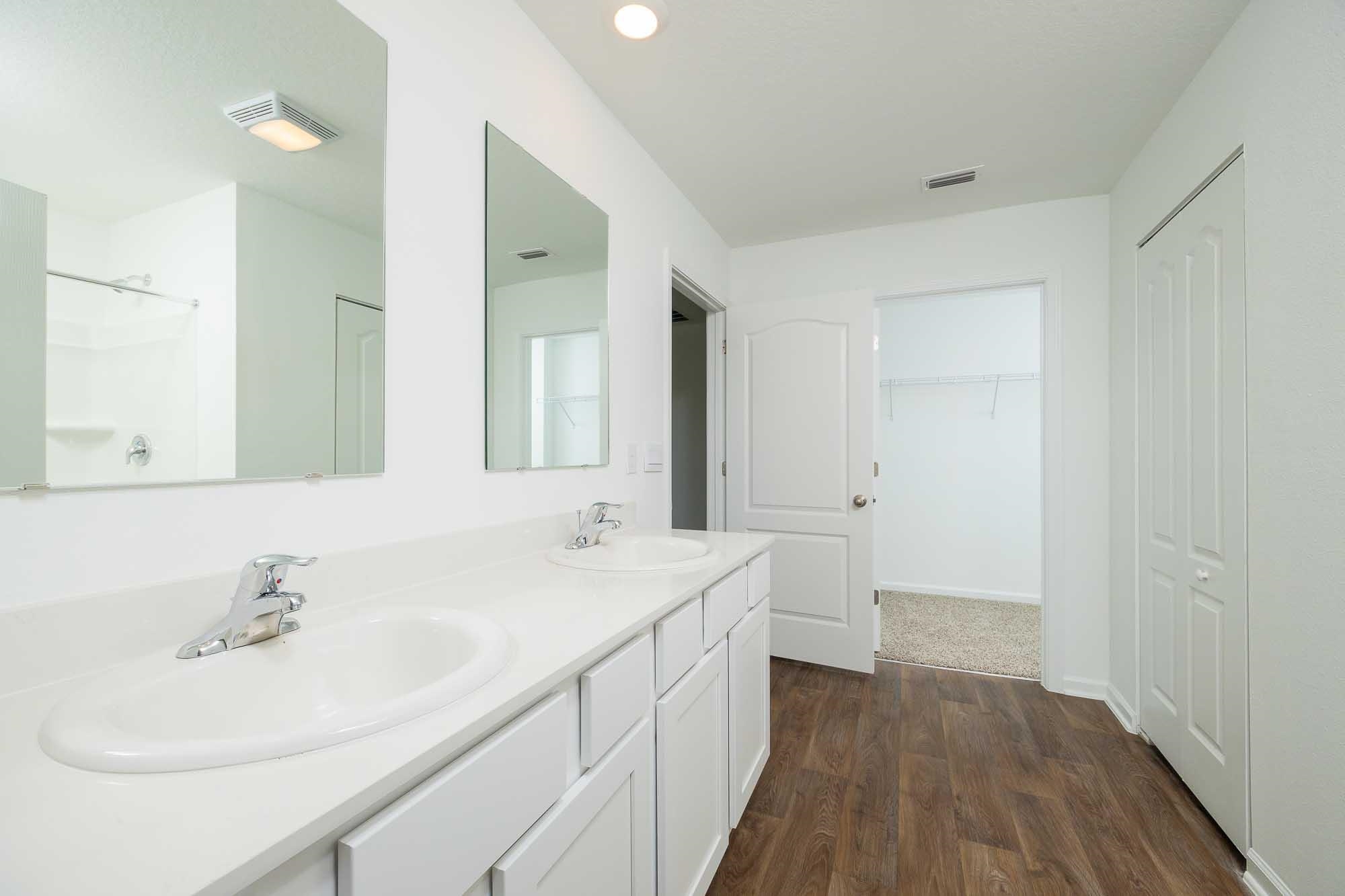 951 Orellana Road St. Augustine, FL 32084 - Photo 44 of 54 a bathroom with a sink and a mirror