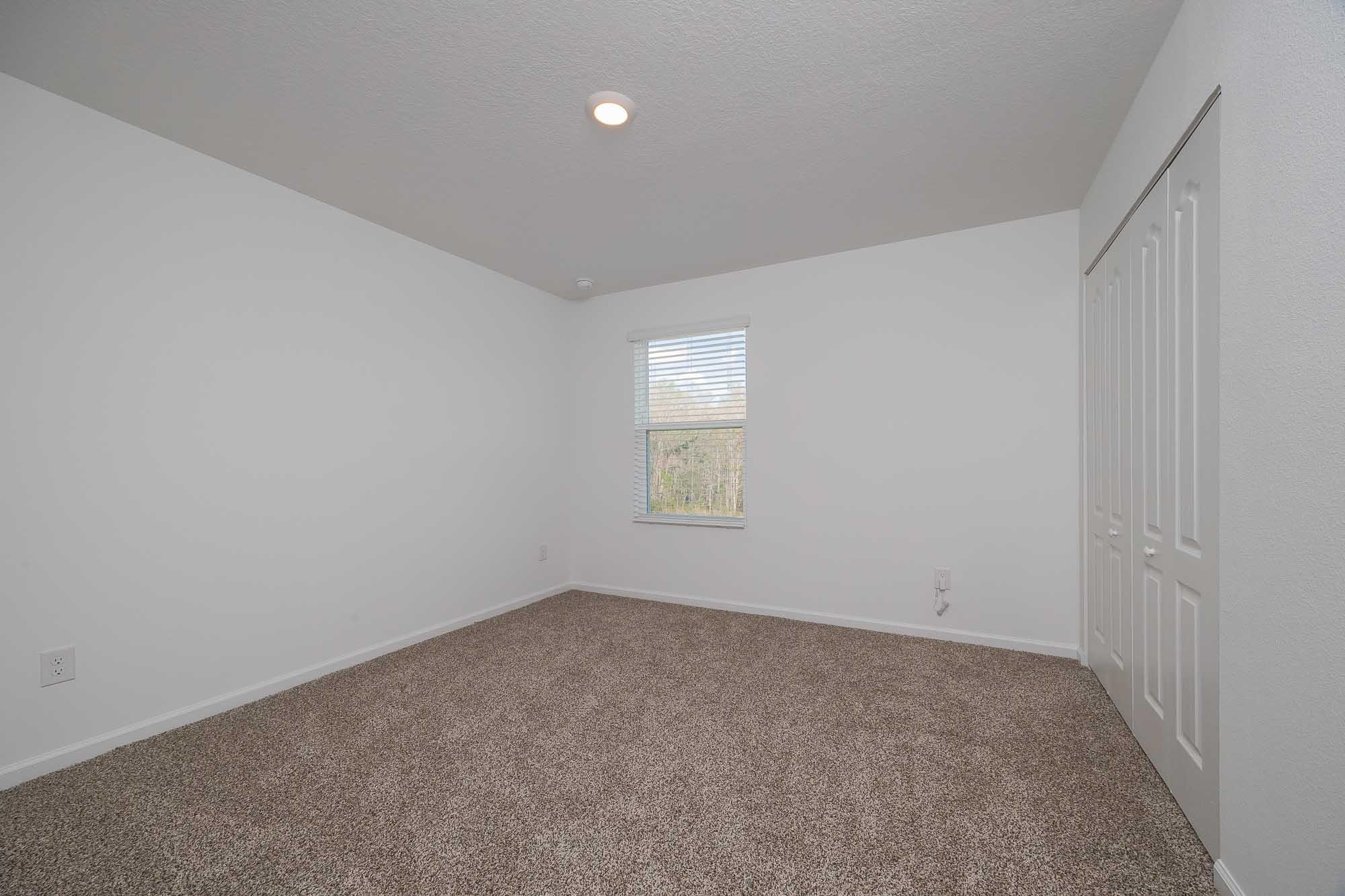 951 Orellana Road St. Augustine, FL 32084 - Photo 46 of 54 an empty room with a window