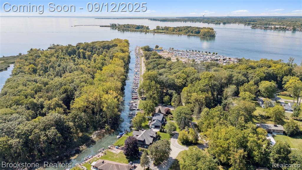 28678 Chatham Road Grosse Ile, MI 48138 - Photo 51 of 60 Gallery Image 51