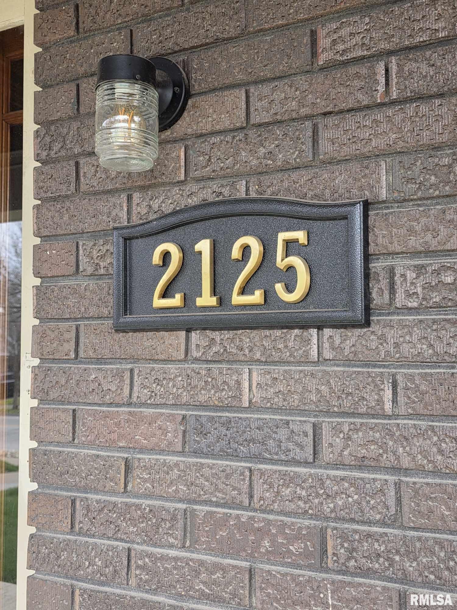 2125 State Street Quincy, IL 62301 - Photo 3 of 27 Gallery Image 3