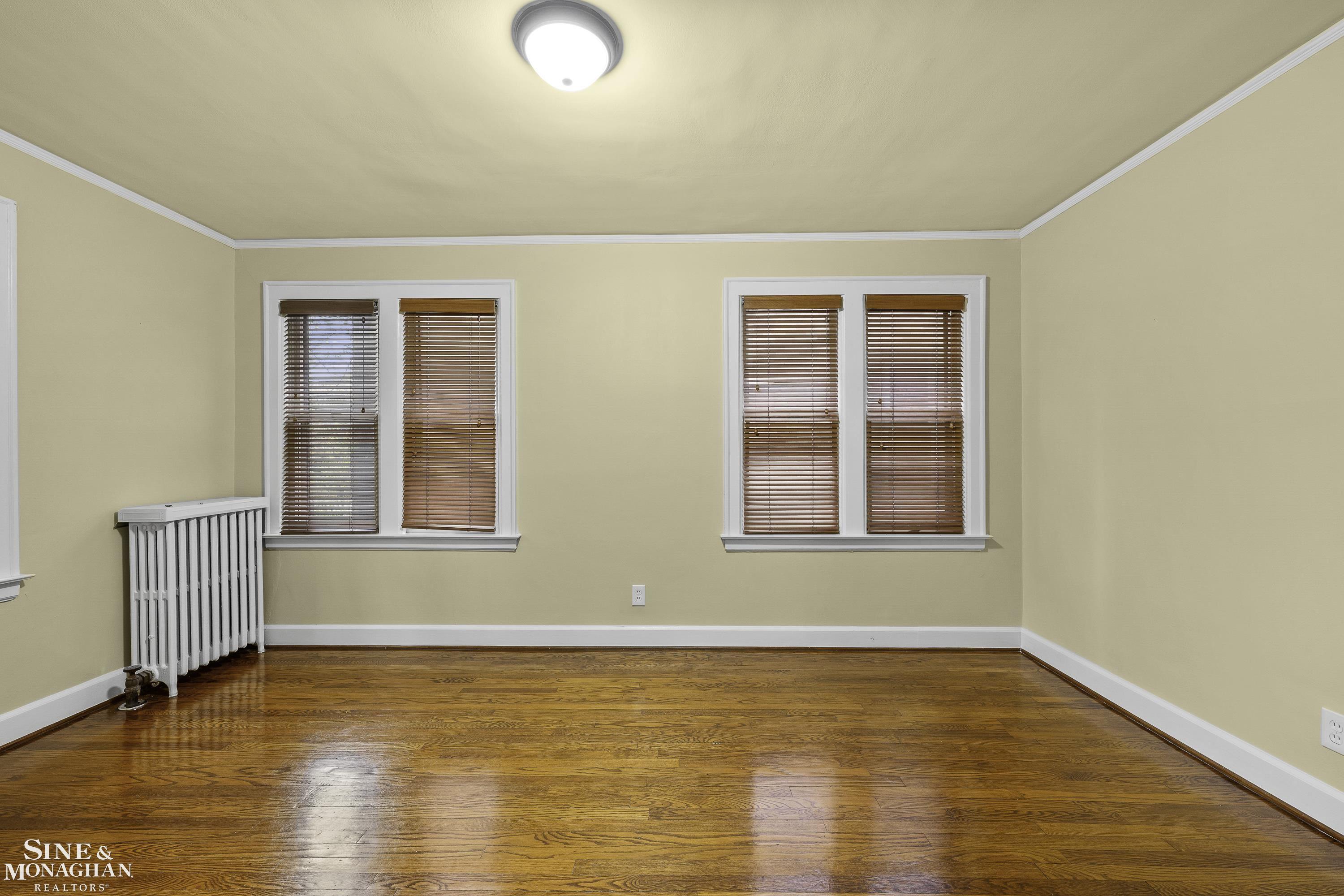 5109 Yorkshire Road Detroit, MI 48224 - Photo 13 of 35 50162098-7c29ae6e-fe0c-4356-83a9-4aefc532a2ac.JPG