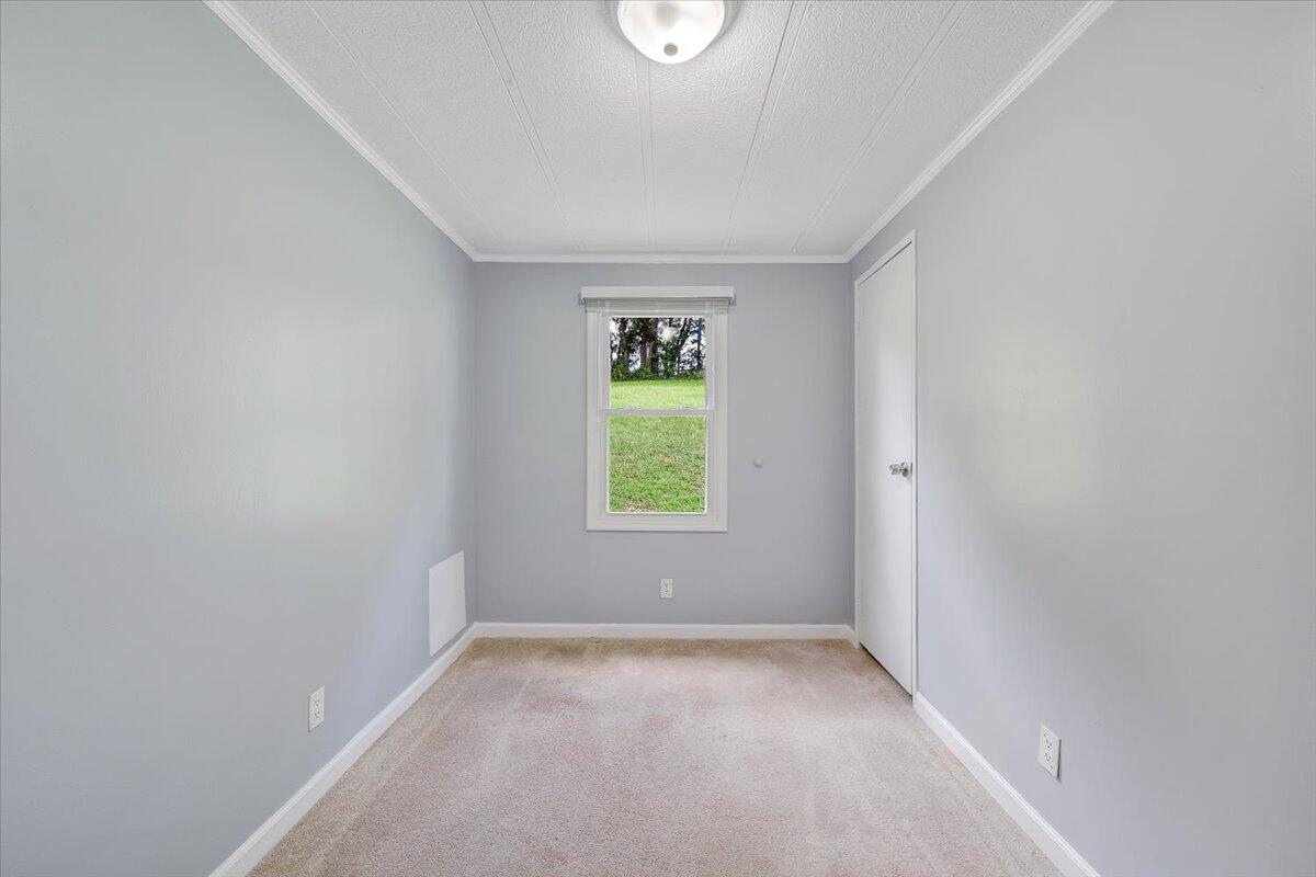 3488 Webster Road Blue Ridge, VA 24064 - Photo 17 of 30 19-MIB00157