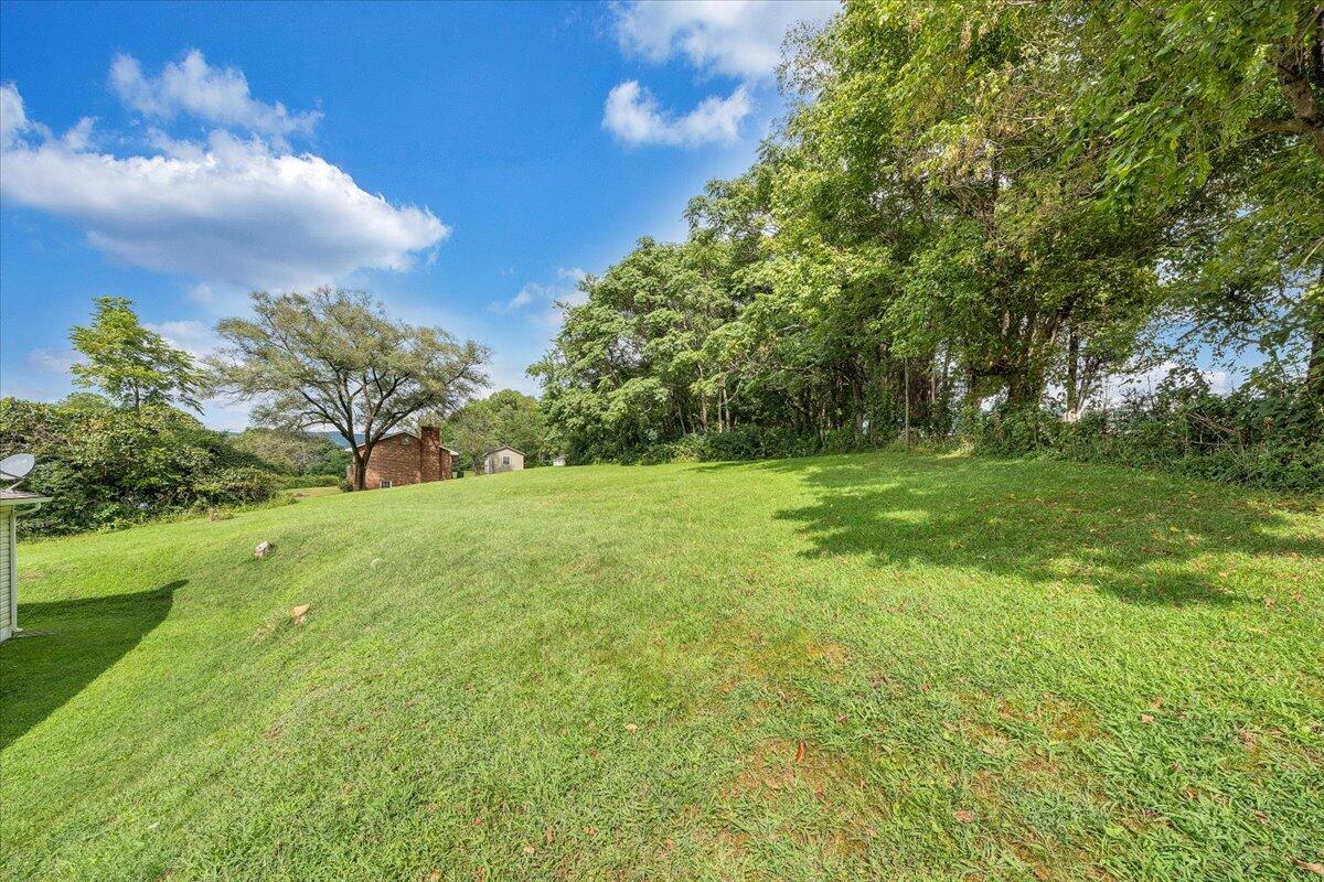 3488 Webster Road Blue Ridge, VA 24064 - Photo 29 of 30 32-MIB00100