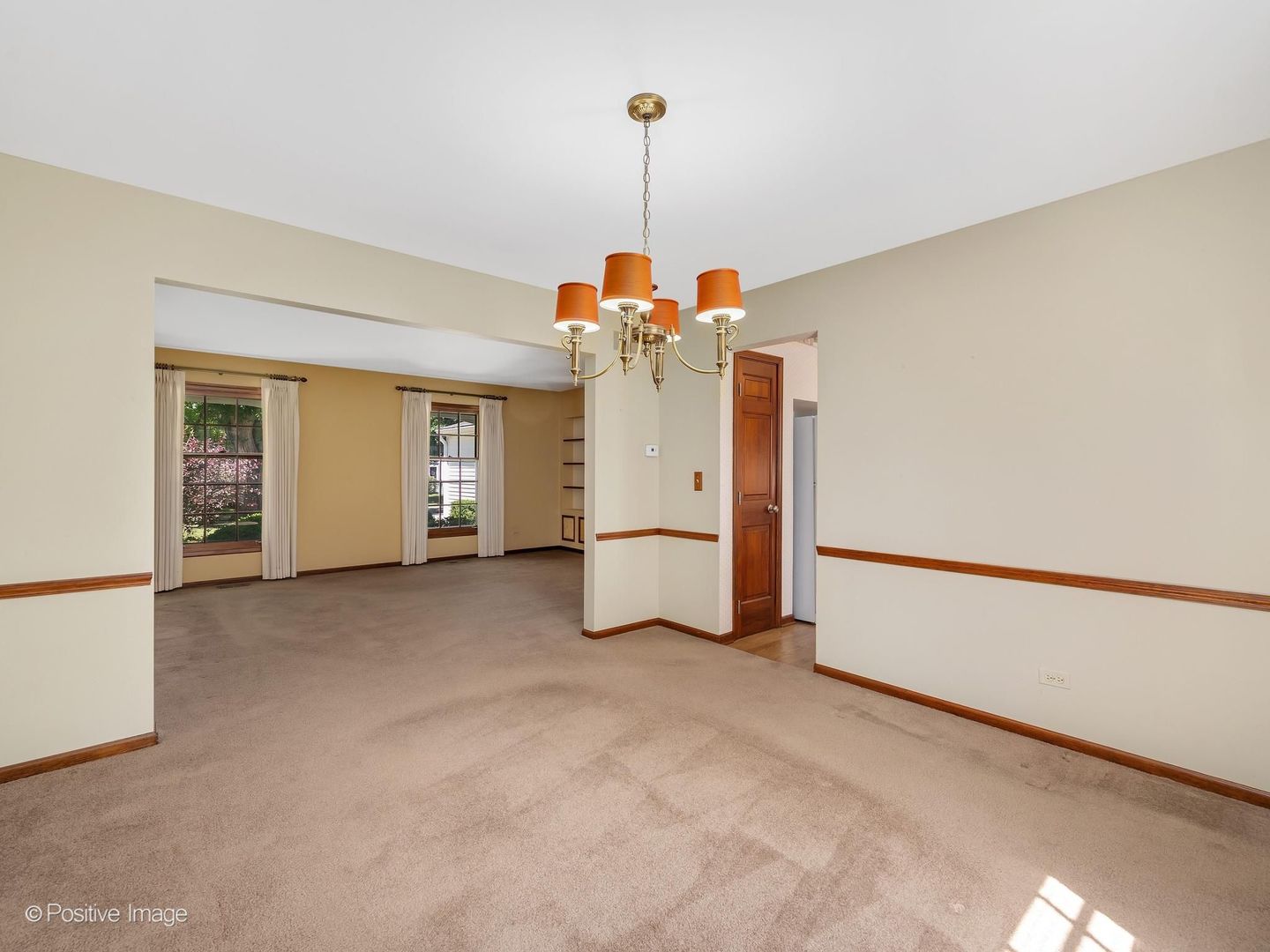 217 Rex Boulevard Elmhurst, IL 60126 - Photo 10 of 36