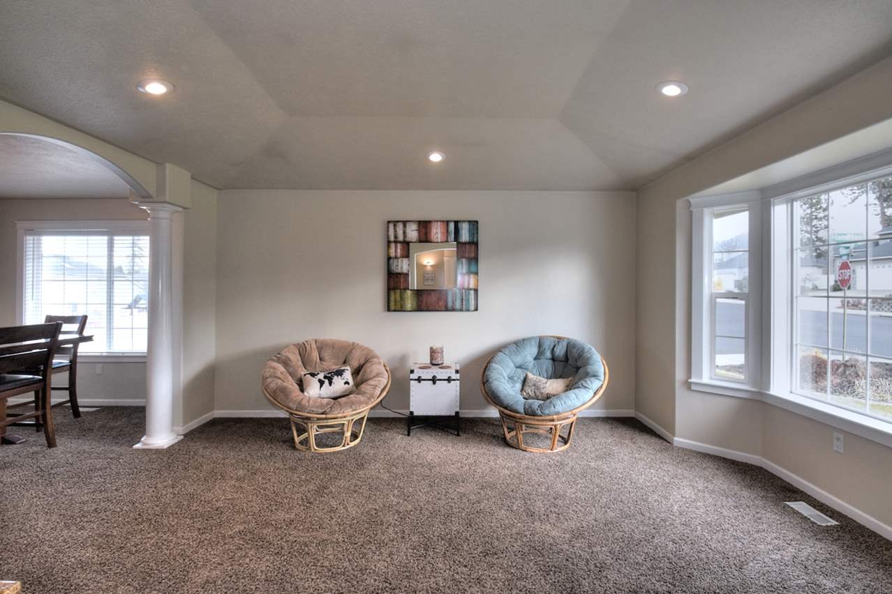 725 East Golden Road Spokane, WA 99208 - Photo 2 of 20 Gallery Image 2
