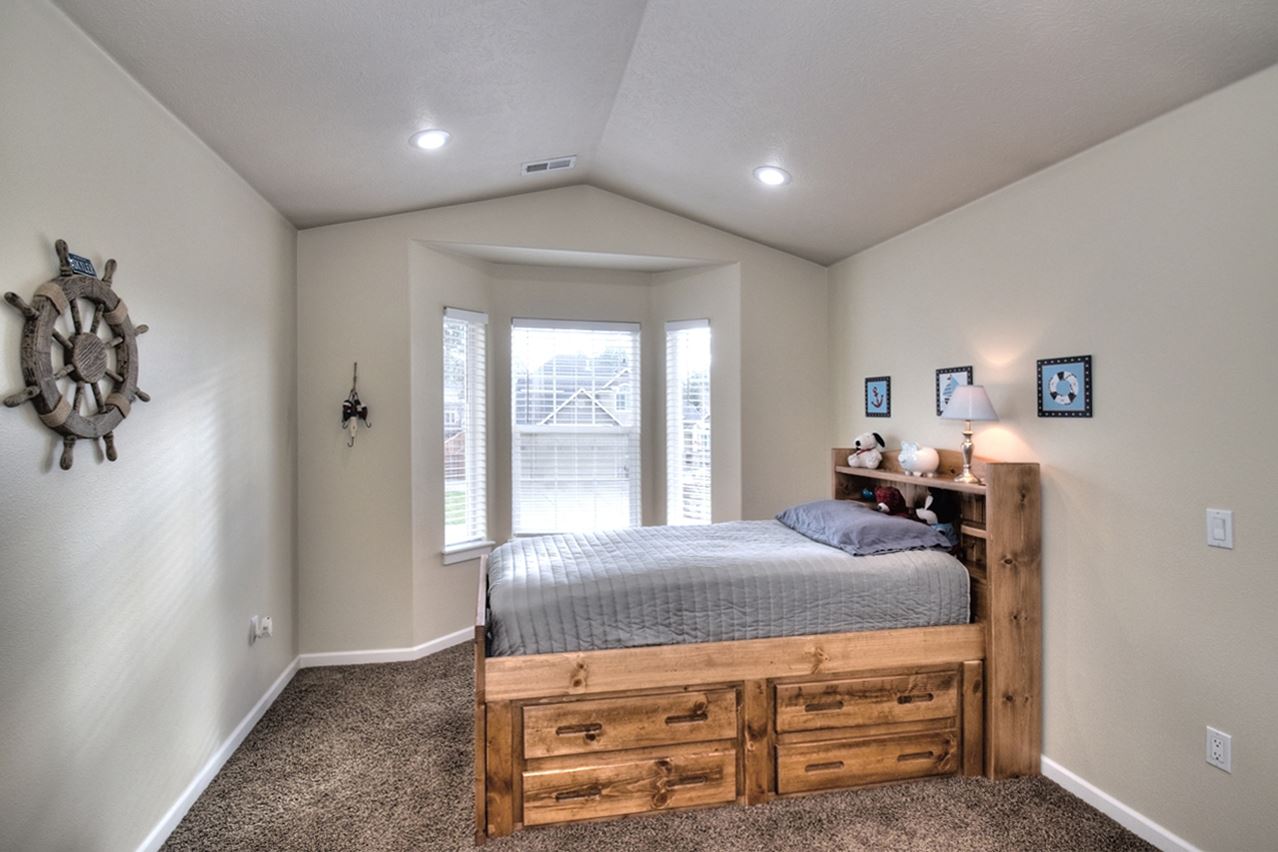 725 East Golden Road Spokane, WA 99208 - Photo 13 of 20 Gallery Image 13