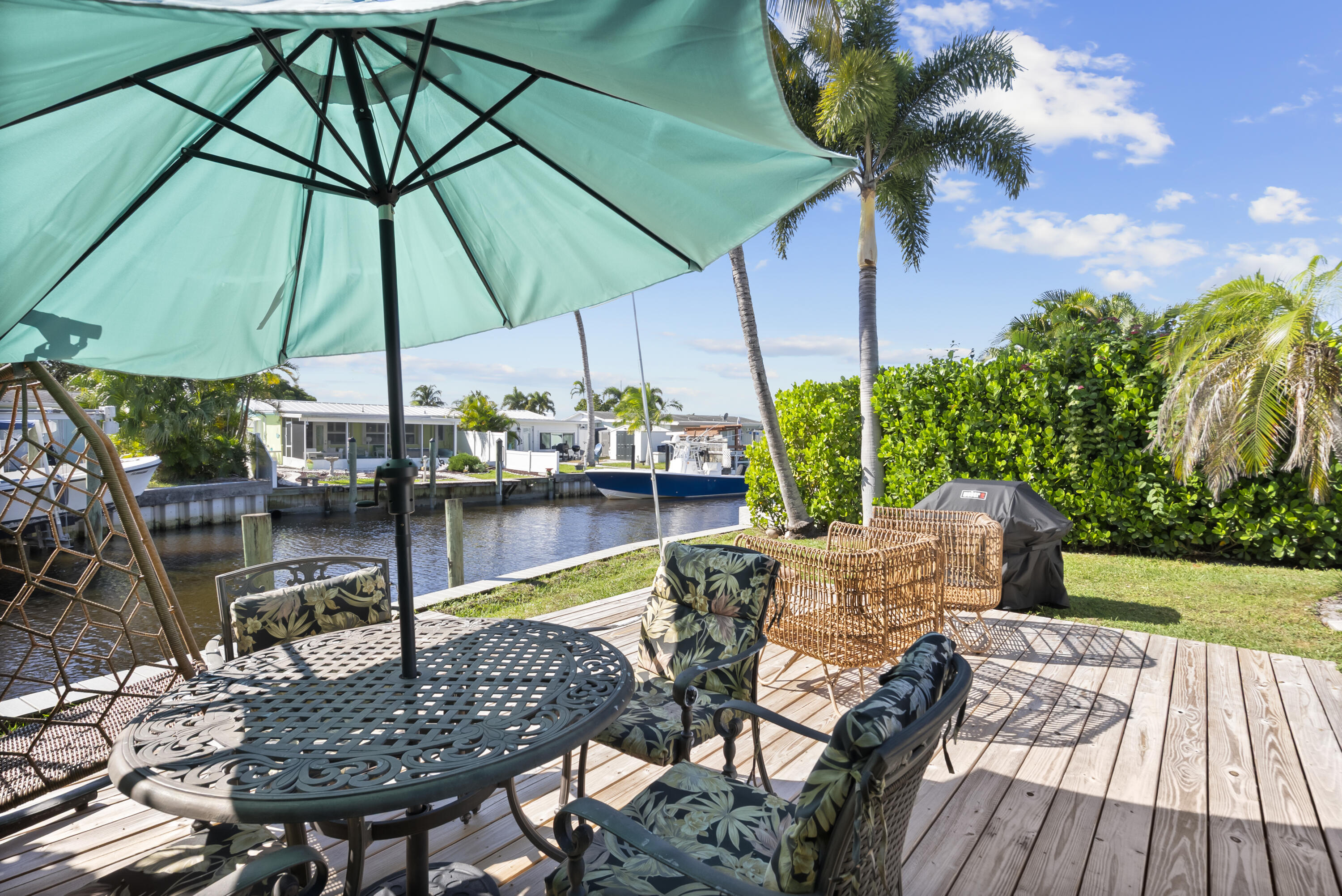 2446 Southwest Hideaway Lane Stuart, FL 34994 - Photo 7 of 28 DSC05128