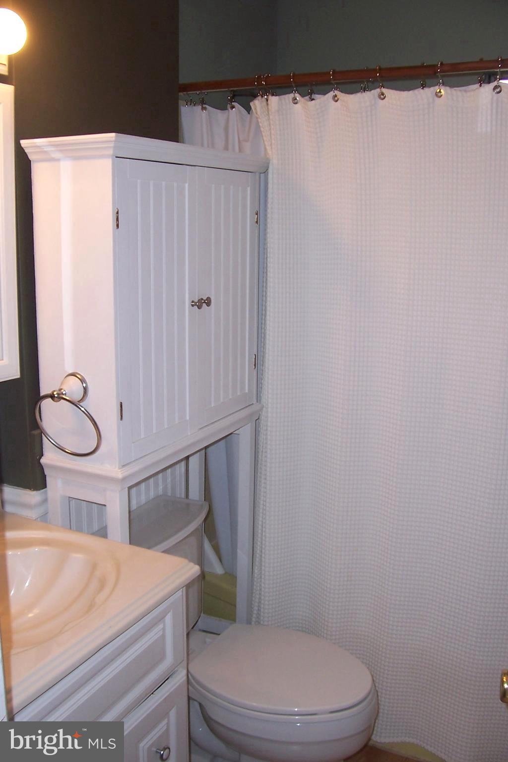 95 Falmouth Road Trenton, NJ 08620 - Photo 13 of 24 Gallery Image 13