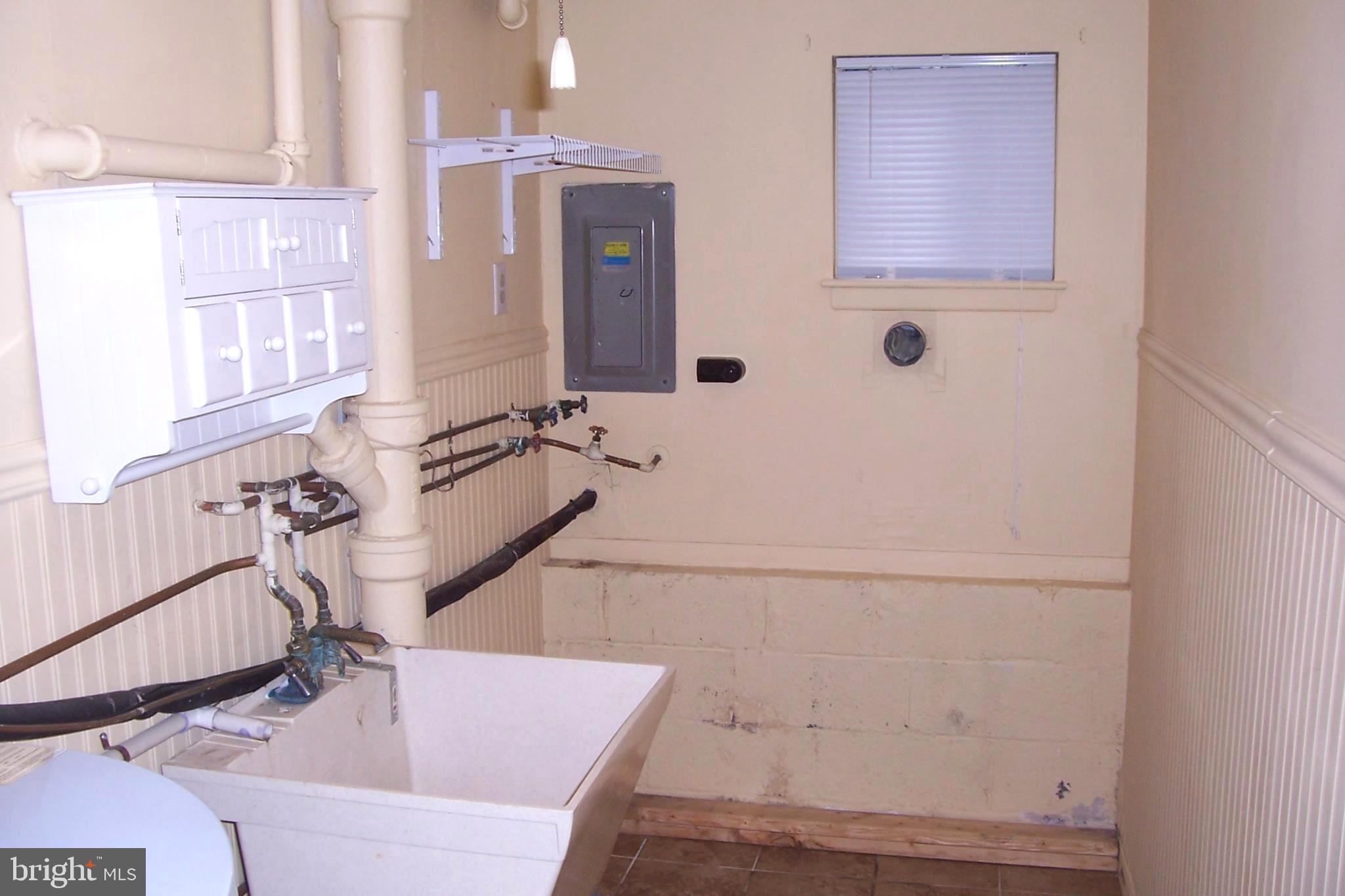 95 Falmouth Road Trenton, NJ 08620 - Photo 18 of 24 Gallery Image 18