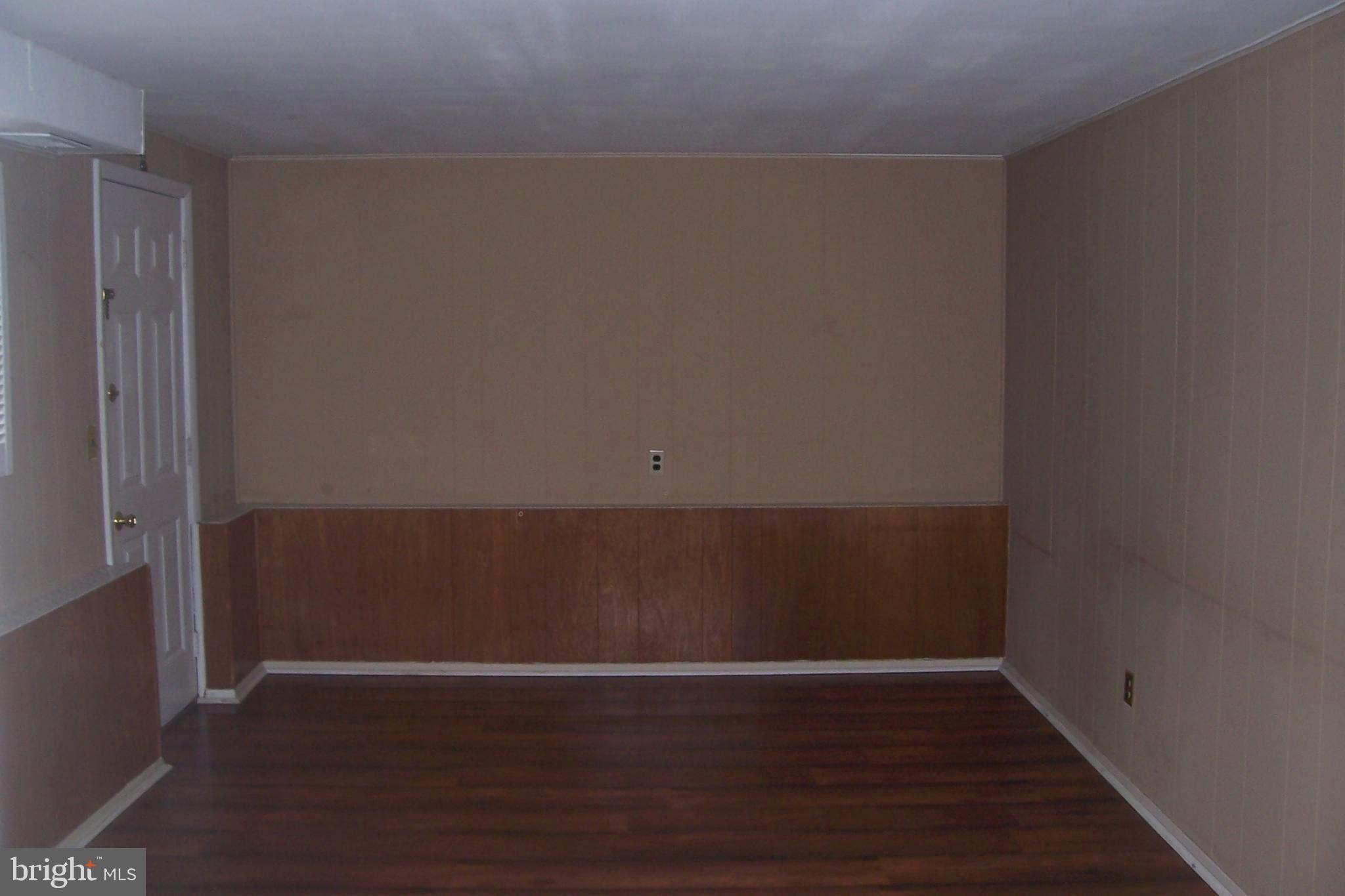 95 Falmouth Road Trenton, NJ 08620 - Photo 10 of 24 Gallery Image 10