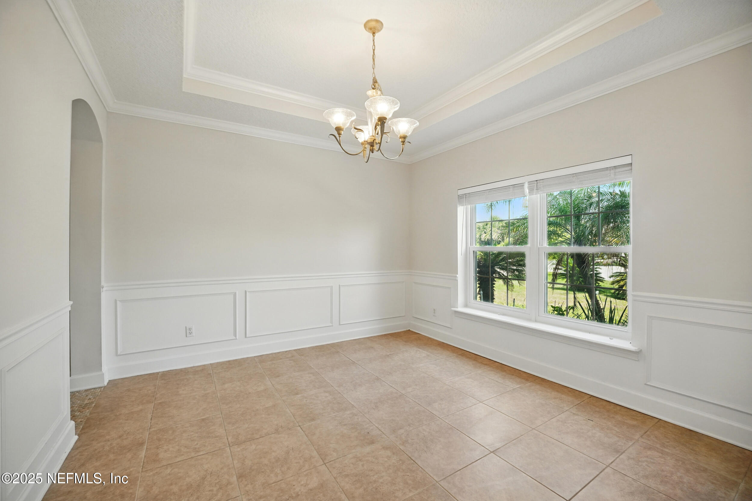105 2nd Street St. Augustine, FL 32084 - Photo 8 of 61 a view of an empty room with a window