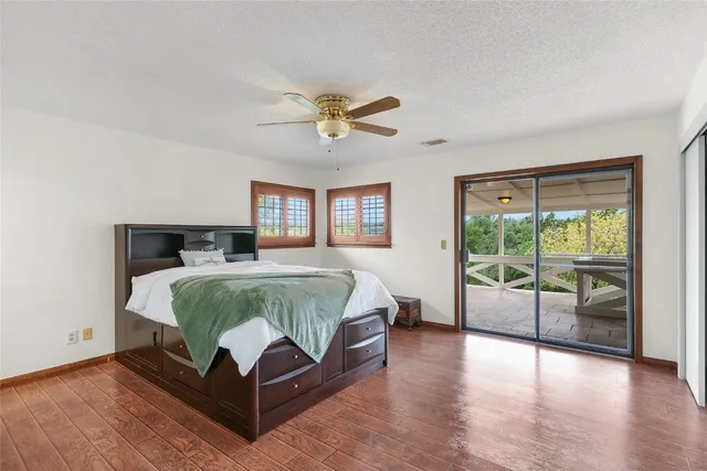 $2,275 | 21205 National Drive, Lago Vista, TX 78645