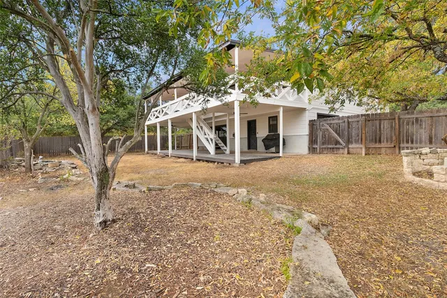 $2,275 | 21205 National Drive, Lago Vista, TX 78645