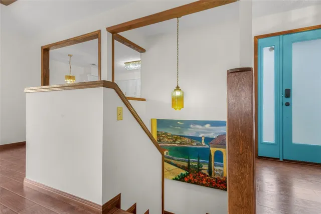 a view of an entryway