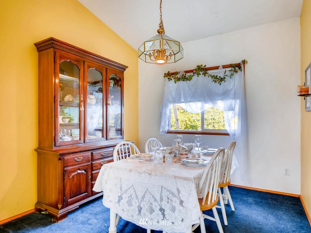 3009 200th Street Southeast Bothell, WA 98012 - Photo 3 of 11