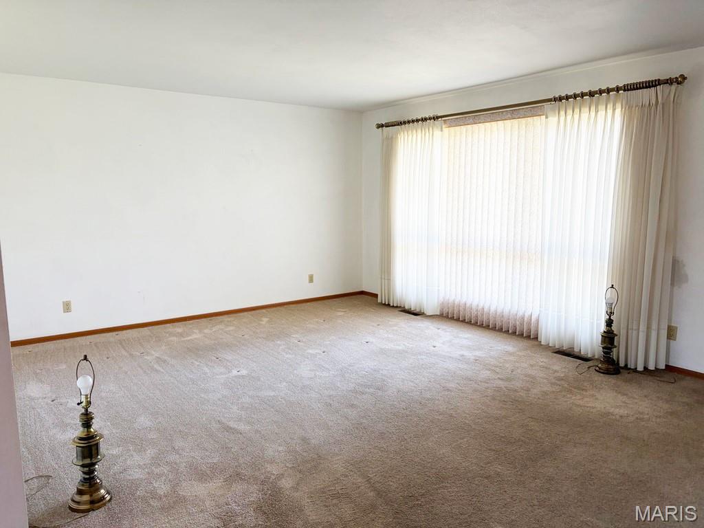 1080 North And South Road Sullivan, MO 63080 - Photo 5 of 23