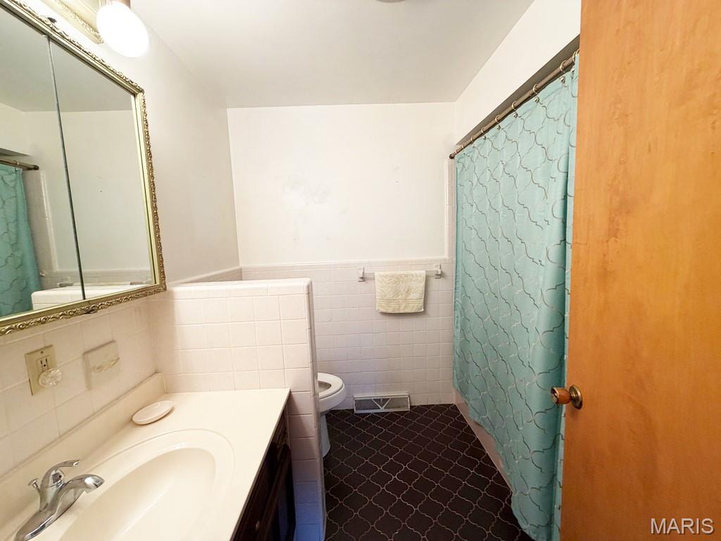 1080 North And South Road Sullivan, MO 63080 - Photo 6 of 23