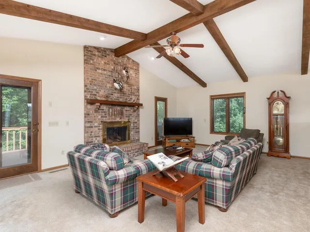 $3,999 | 1760 Mt Hope Road, Carver, MN 55315