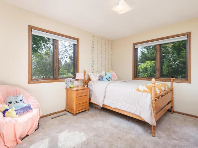 $3,999 | 1760 Mt Hope Road, Carver, MN 55315