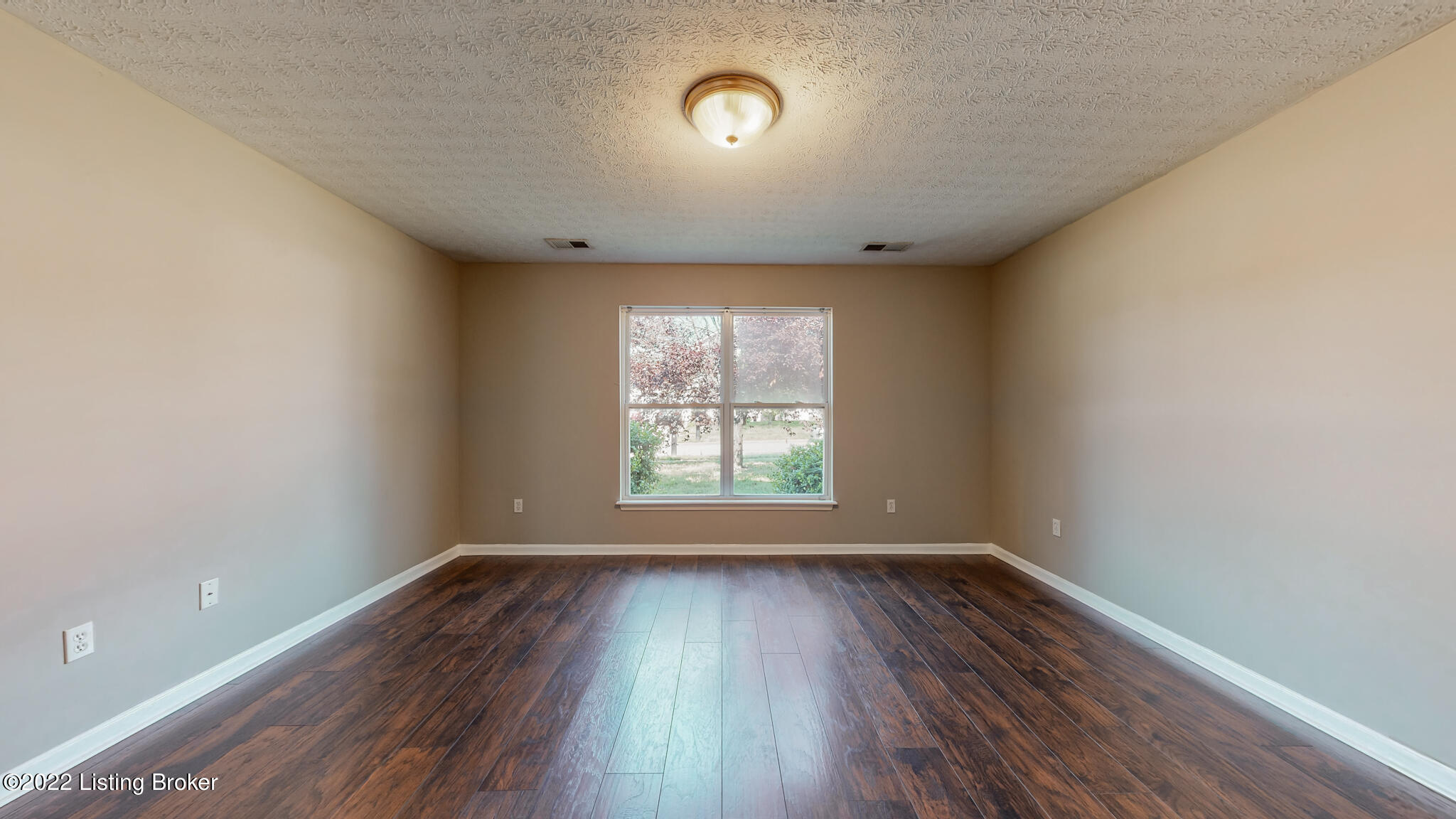 7907 Westbrook Road Louisville, KY 40258 - Photo 29 of 41 7907 Westbrook Rd Louisville KY 40258-21
