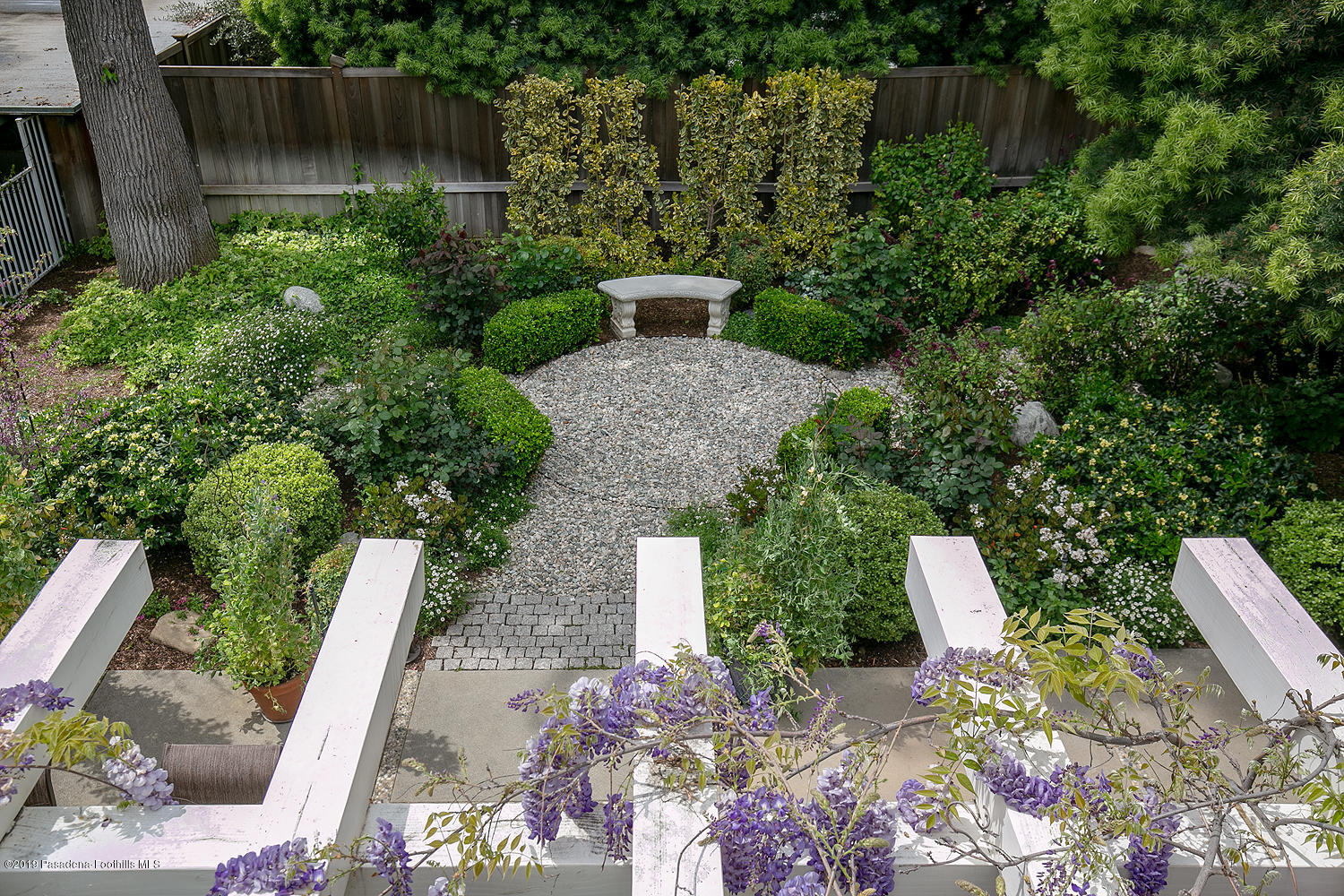 504 Arbor Street Pasadena, CA 91105 - Photo 26 of 46 a view of a backyard with couches and plants