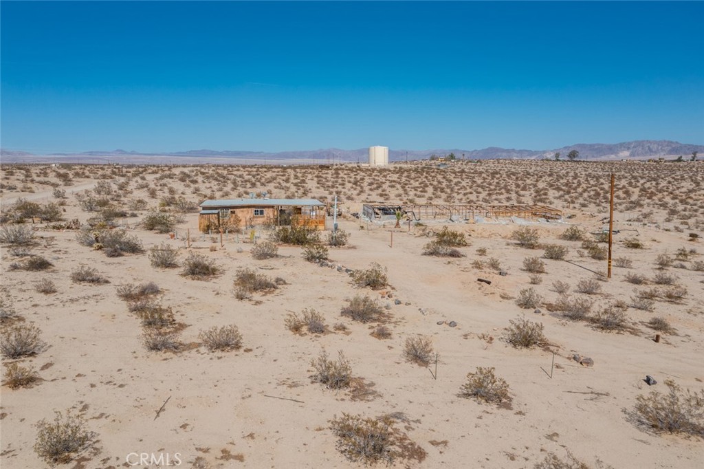67722 Pole Line Road Twentynine Palms, CA 92277 - Photo 30 of 33
