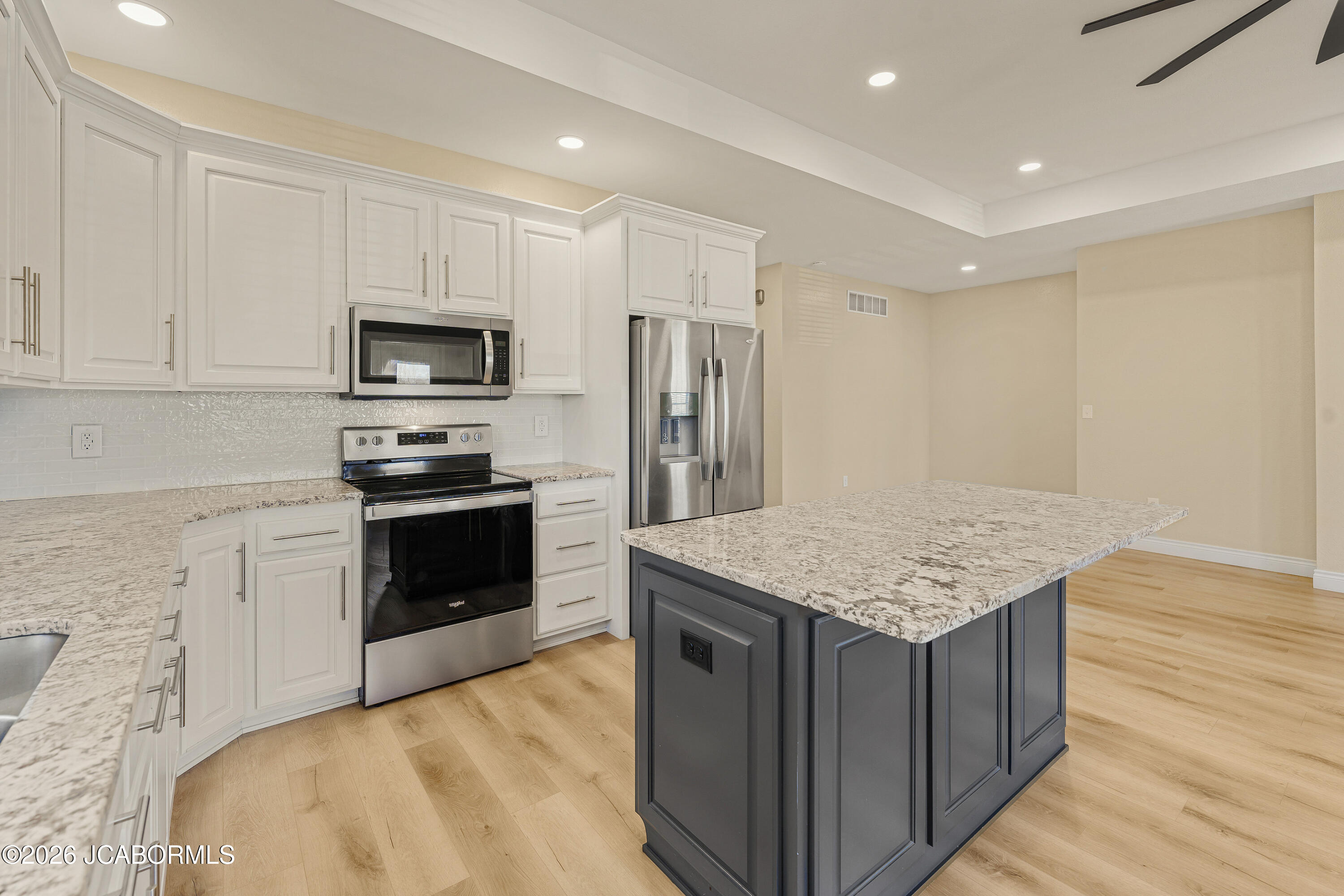 1828 Pinnacle Point Holts Summit, MO 65043 - Photo 4 of 25